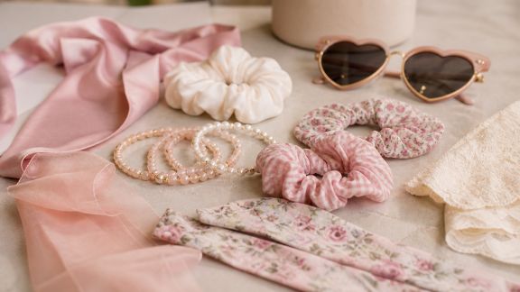 Astuces pour assortir les accessoires de la team EVJF