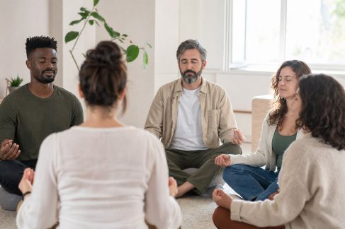 Team building et gestion du stress : des activités pratiques pour apaiser le collectif